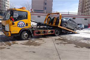 鹿邑救援拖车费用怎么算